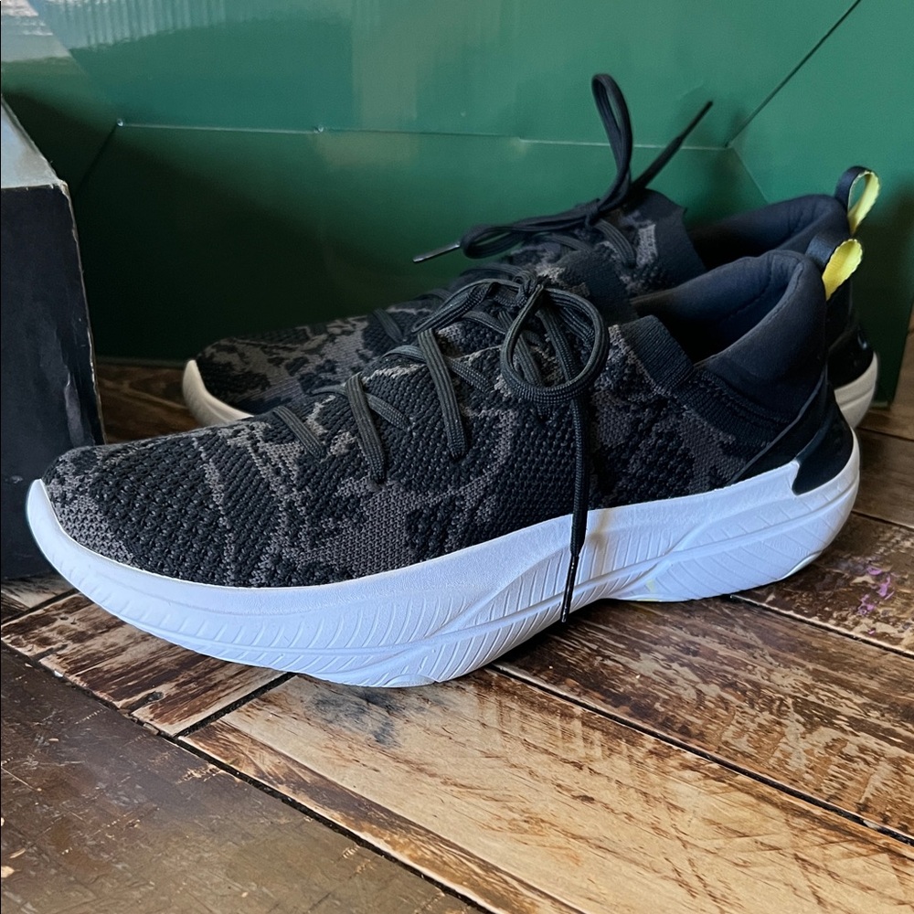 Sorel Black and White Athletic Shoes